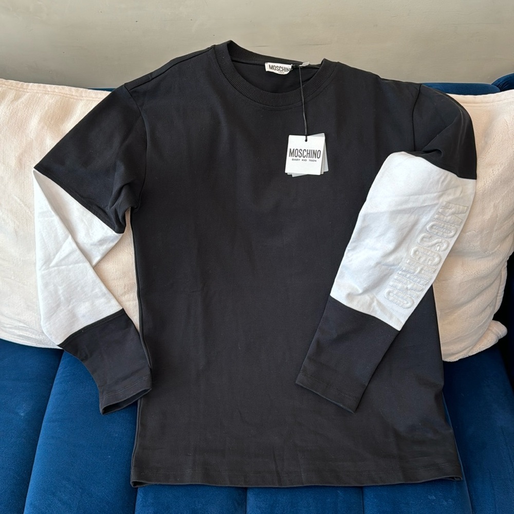 MOSCHINO Teen - fits like WOMENS XS